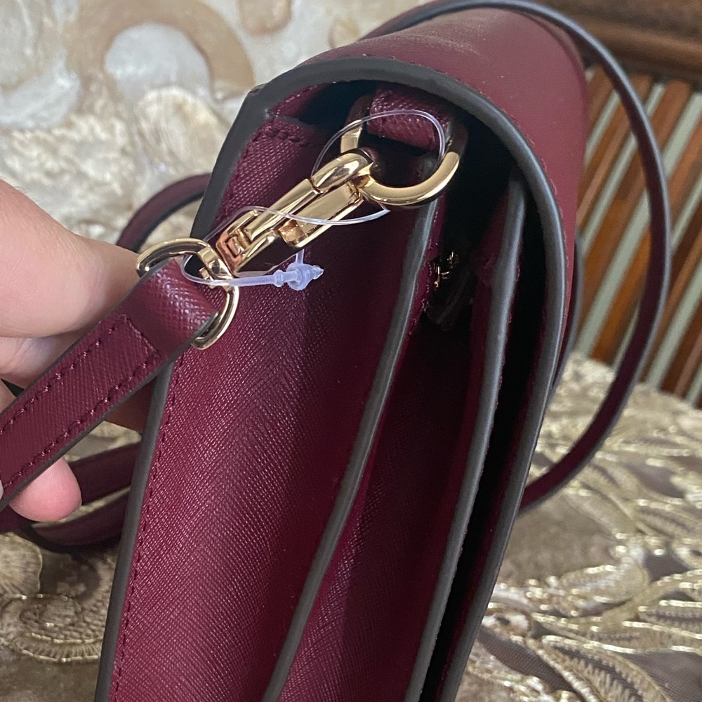 Tory Burch crossbody - Picture 5 of 8